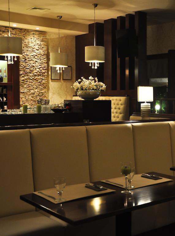 Part Cafe Residence ドゥナケシ エクステリア 写真