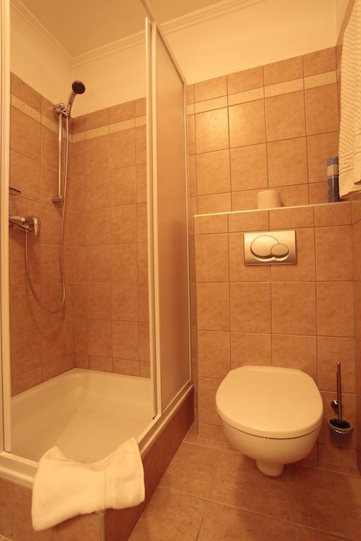 Part Cafe Residence ドゥナケシ 部屋 写真