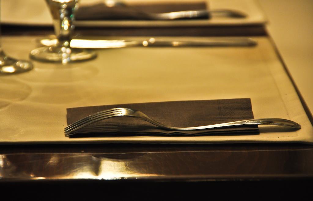 Part Cafe Residence ドゥナケシ エクステリア 写真